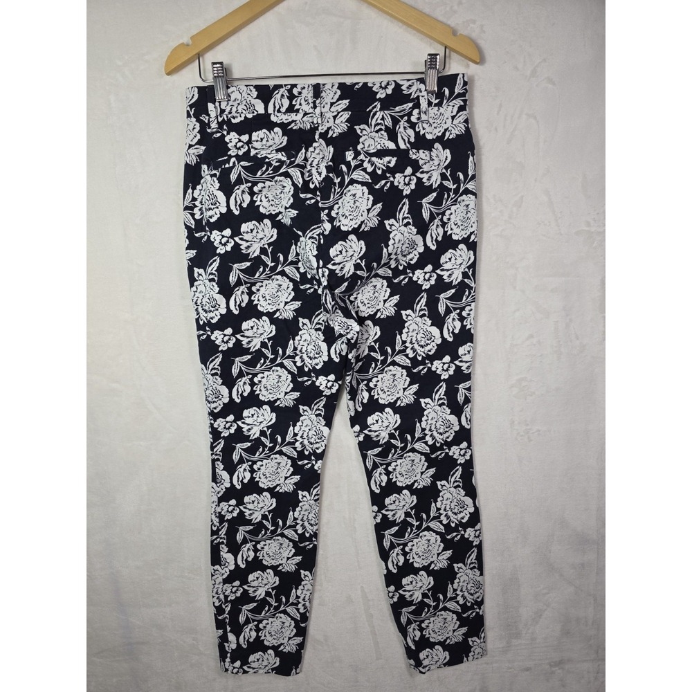 GAP Signature Skinny Ankle Khaki Floral Pants Women's Size 6 Navy White Stretch - Picture 8 of 12